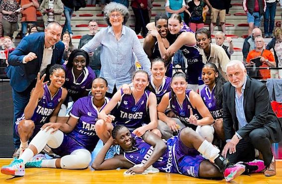 BALLE ORANGE - Basket Landes et Tarbes en finale. L’Élan dans la course aux playoffs